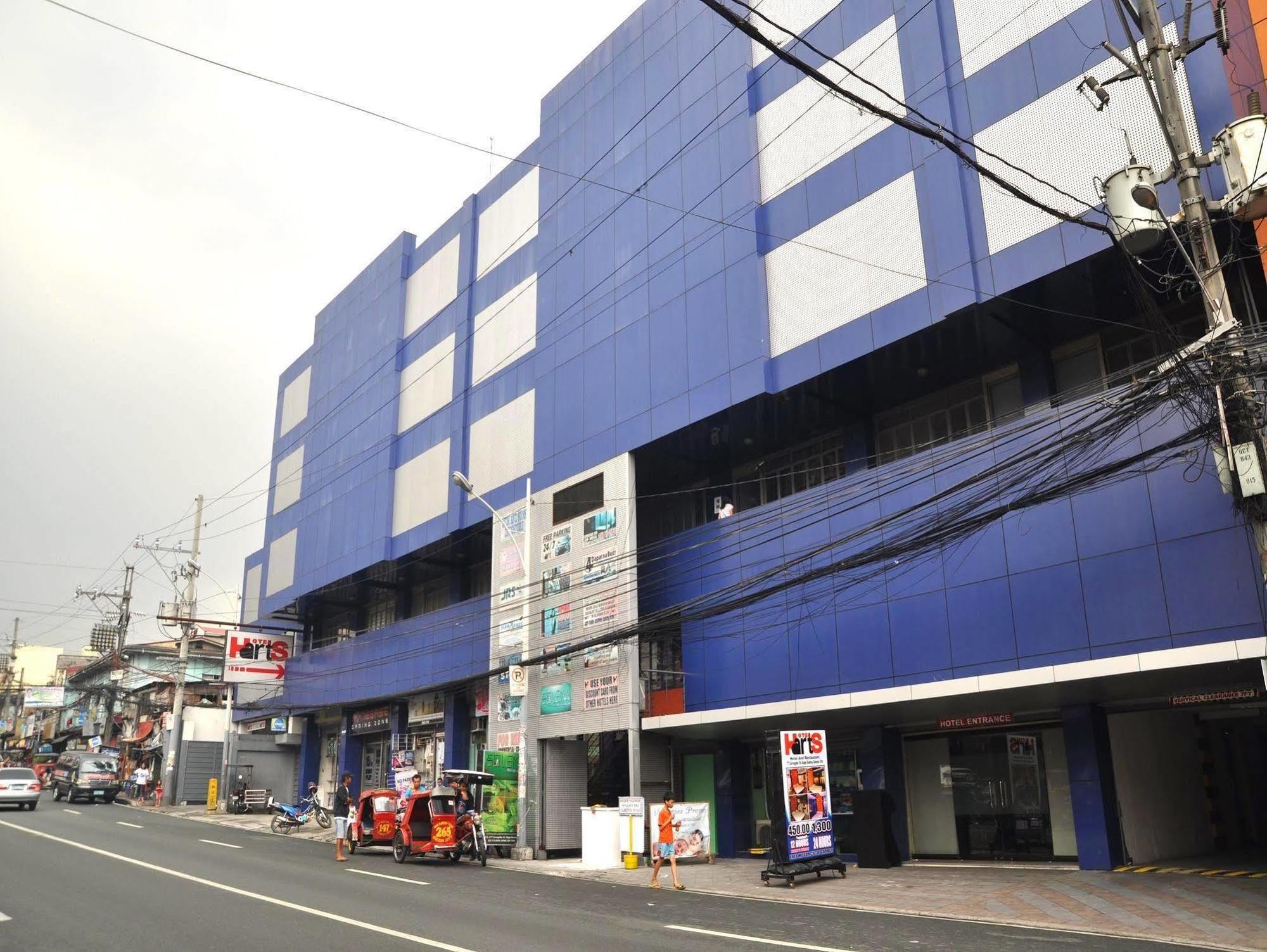 Harts Hotel-Quezon City Exterior photo