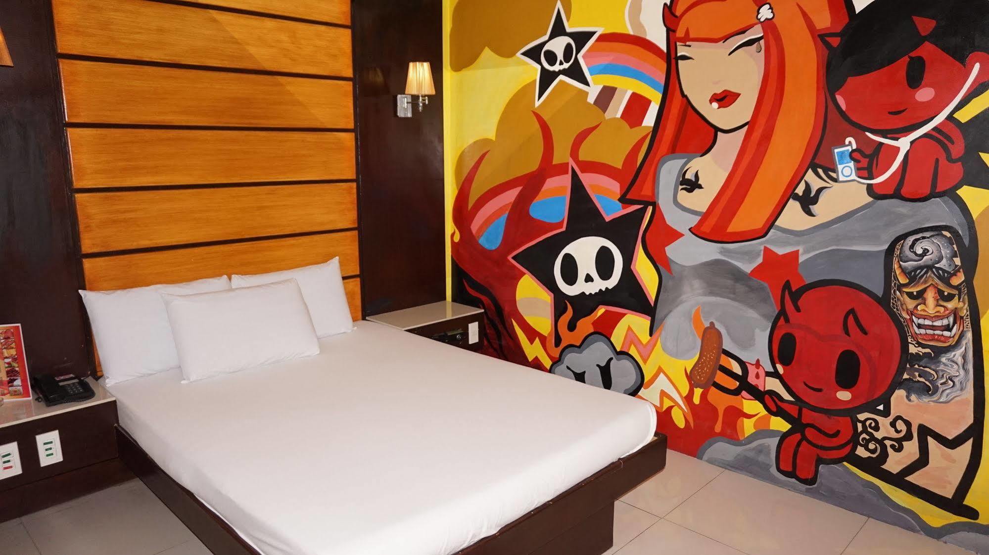 Harts Hotel-Quezon City Exterior photo